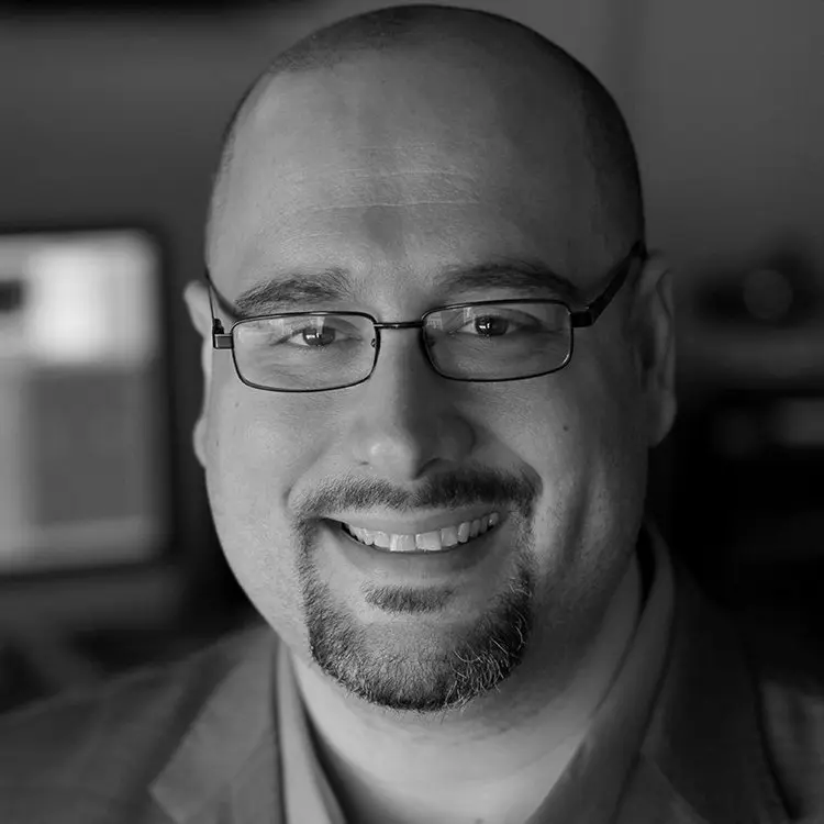 Tim Avery, Editor